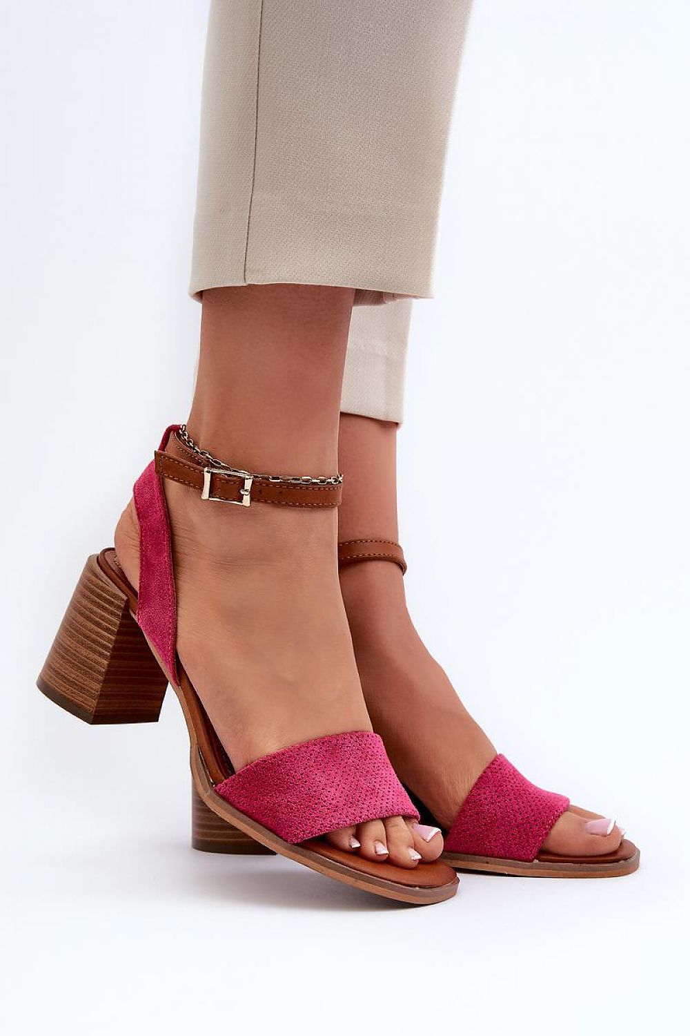 Heel sandals model 197902